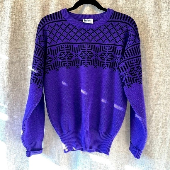 WOMEN'S Vintage Meister Sweater with Matching Hat Small - Picture 1 of 7